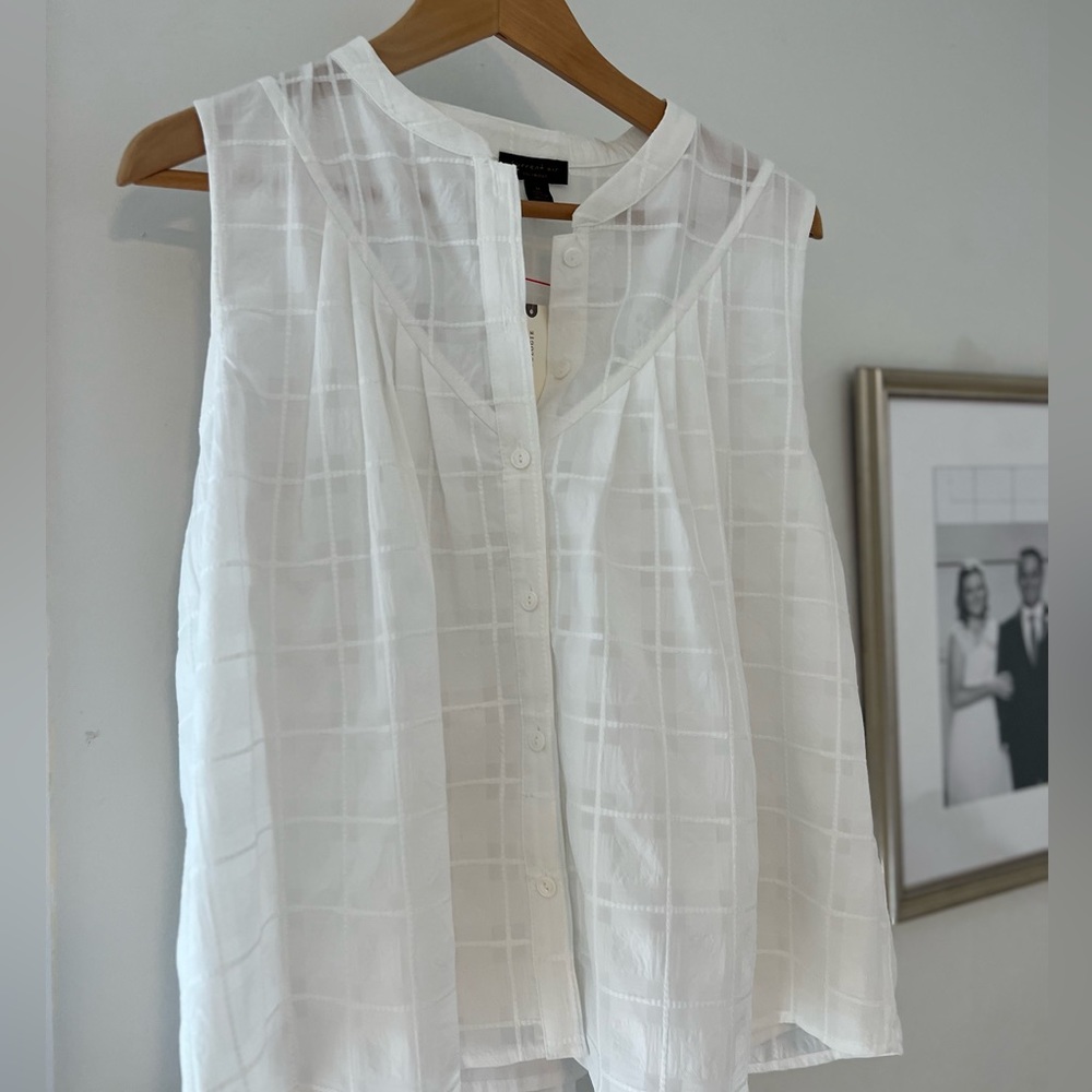 Current Air Anthropologie Piper White Button Down Windowpane Sleeveless Top
